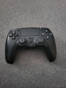 Ovládač na playstation 5