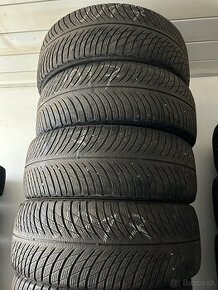 235/55 R18 zimné pneu