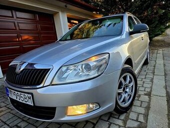 ŠKODA OCTAVIA COMBI II 1.6 TDI 77KW AMBIENTE