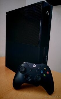 Xbox One ( 1TB ) / Bezdrôtový ovládač / Hry