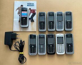 Nokia 6020 a Nokia 6021 - 1