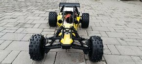 Predám ČISTO NOVÉ 1:5 BENZÍNOVÉ RC auto Rovan Baja 5b ŽLTÉ - 1