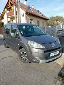 Peugeot partner 55kW rok 2008