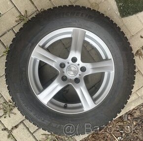 zimné Michelin 215/65 r16