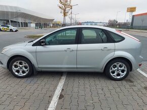 Ford Focus 1.6 benzin