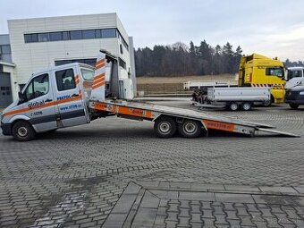 Mercedes-Benz Sprinter odtahovka zalamovací 2014, 3,0 diesel