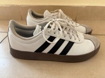 Adidas sneakers č.38