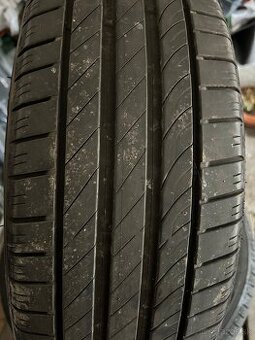 Pneumatiky 215/65 R16 - 1