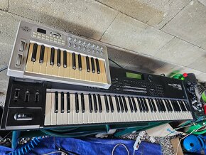 Klavesy roland xp80