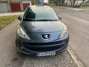 Peugeot 207 - 1