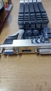 Asus Nvidia GeForce GT 520 2 GB DDR3 PCI Express 2.0 x16 Vid - 1