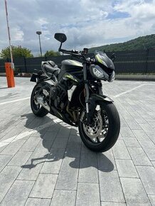 PREDÁM | TRIUMPH Street Triple RS