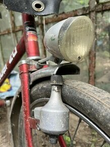 Československá Retro lampa na bicykel