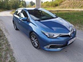 Toyota Auris 1.6D 2015