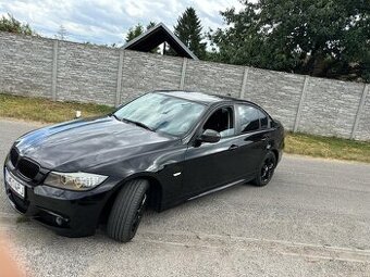 Predam bmw 320 e 90