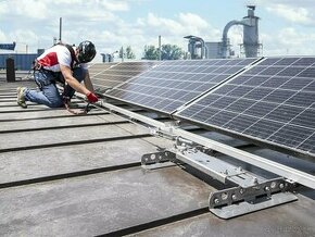 4300€ - Montéri solárnych fotovoltických panelov