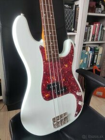 Fender Squier Classic Vibe '60s Precision Bass