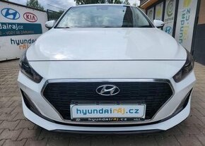 Hyundai i30 1.4-AUT-NAVI-KAMERA-FASTBACK