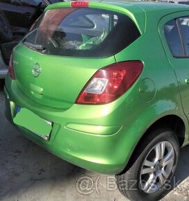 Opel Corsa D 1.2 2012 predám MOTOR A12XER, PIATE DVERE, DVER - 1