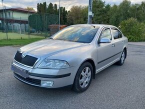 Škoda Octavia 2  1.9tdi 77kw R.V 2009 výbava Ambiente Max