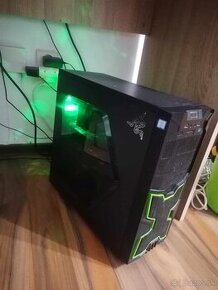 Herný PC + 144hz monitor