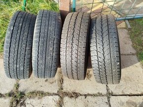 215/70r15C zimné