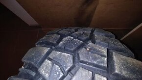 BFGOODRICH MUD TERRAIN T/A KM3 255/75 R17