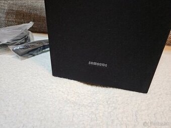 SAMSUNG SOUNDBAR T550