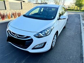 Hyundai i30 kombi CW 1,6i benzín MPI DOHC 16V Comfort 2014