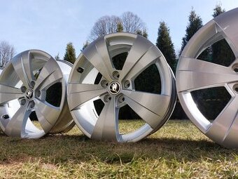 Skoda SUPERB R17 5x112 6,5J ET41