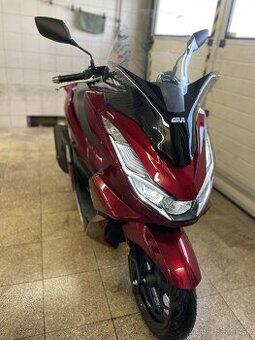 Honda pcx 125