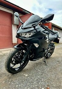 Kawasaki ninja 400