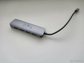 Axagon 5 v1 usb c hub - 1