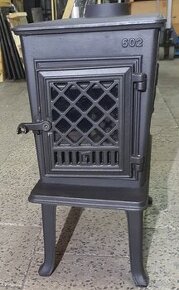 Liatinové kachle Jotul F 602 N čierný lak