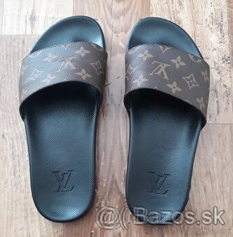 Šľapky Louis Vuitton