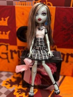 Bábika Monster High Ghoul's Alive Frankie Stein - 1