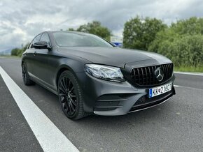 Mercedes Benz E trieda E220d 4Matic 143Kw 70 000km