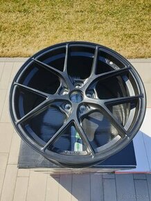 Japan Racing SL01 18 x 8,5 5x100 R18 - 1