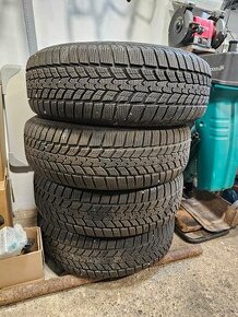 Zimné pneumatiky 225/65 r17