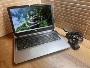 HP / AMD A10-8700P / 4 jadro / 8GB RAM / 240GB SSD / 15,6"