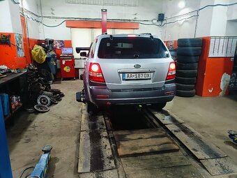 Kia Sorento 2,5 103kw r.v 2005 nová esteka