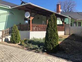 ❇️ UBYTOVANIE LEVICE CENTRUM MESTA APARTMÁN S TERASOU/DVOROM