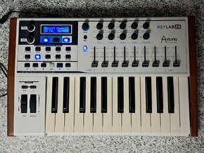 Arturia Keylab 25 Midi Controller Keyboard Mixér Synthesizer