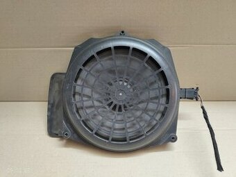 subwoofer 8E6035412 AUDI A4 30€