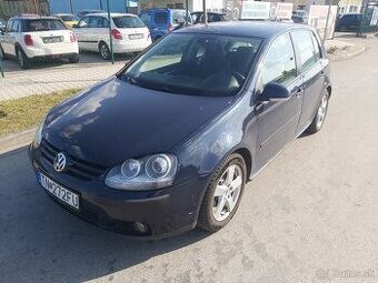 Volkswagen Golf 1.6 FSI Comfortline