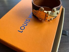 Louis Vuitton naramok - 1