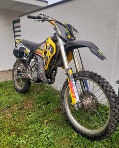 Suzuki RM 125