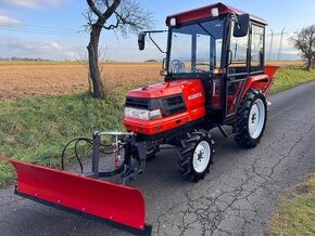 Japonský traktor KUBOTA GL 21 Diesel 3 válec, 21HP