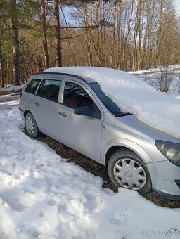 Predám Opel na opravu alebo dieli