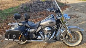 Harley Davidson - Road King 2016